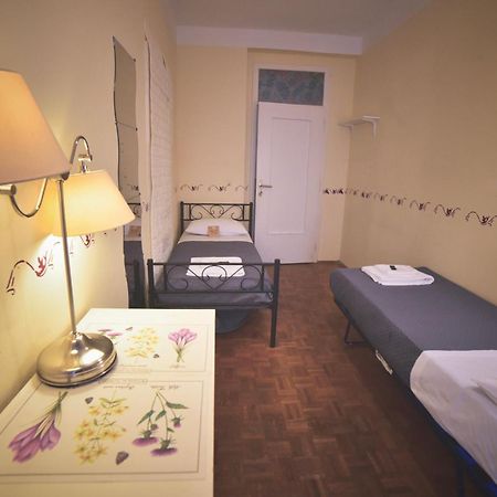 Barcolana Lodge - Hostel Trieste Ngoại thất bức ảnh