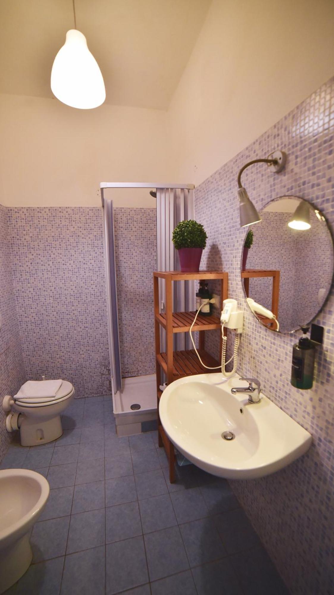 Barcolana Lodge - Hostel Trieste Ngoại thất bức ảnh