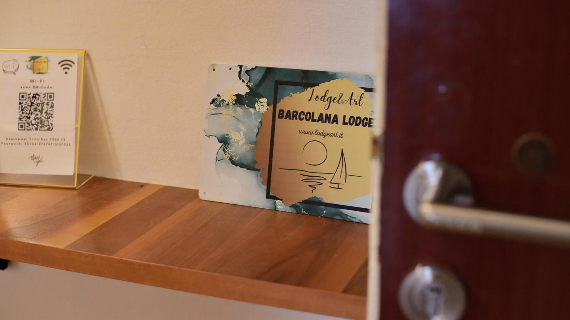 Barcolana Lodge - Hostel Trieste Ngoại thất bức ảnh